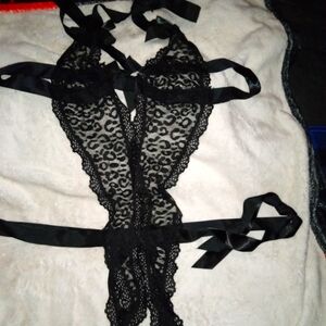 FOH Scallop Bodysuit